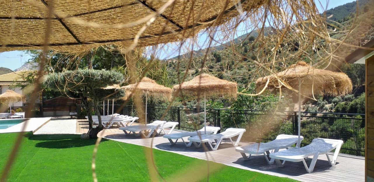 Cortijo El Cercadillo Guest House Bedmar y Garciez Luaran gambar