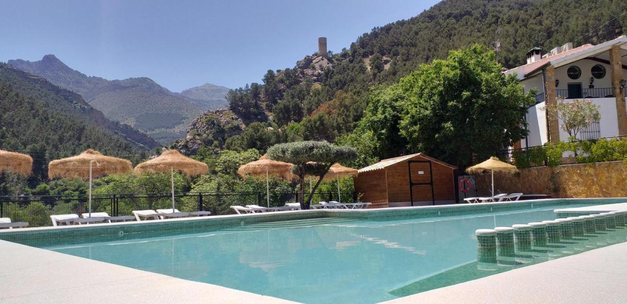 Cortijo El Cercadillo Guest House Bedmar y Garciez Luaran gambar