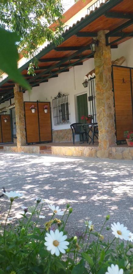 Cortijo El Cercadillo Guest House Bedmar y Garciez Luaran gambar