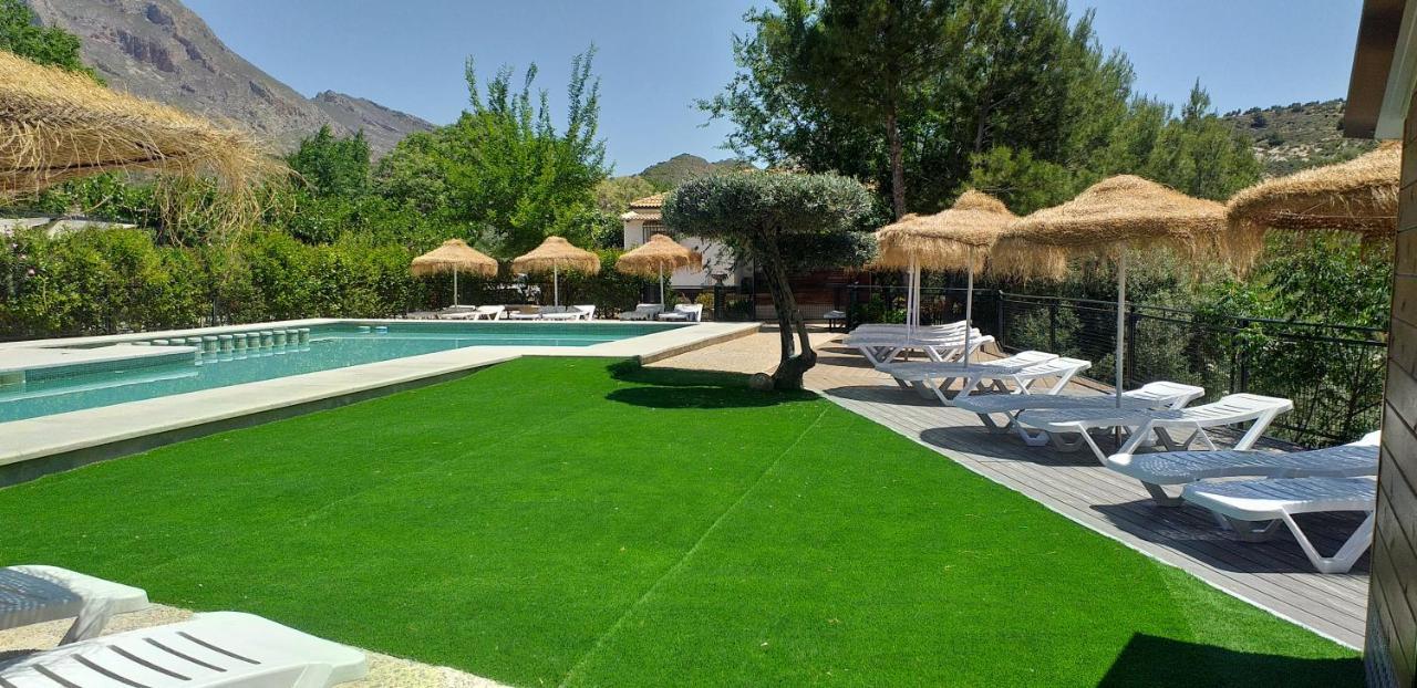 Cortijo El Cercadillo Guest House Bedmar y Garciez Luaran gambar