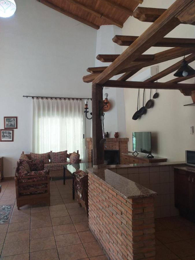 Cortijo El Cercadillo Guest House Bedmar y Garciez Luaran gambar