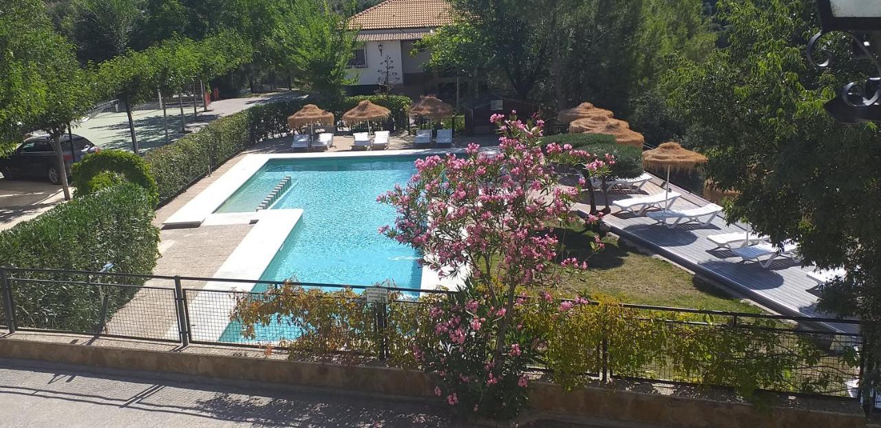 Cortijo El Cercadillo Guest House Bedmar y Garciez Luaran gambar