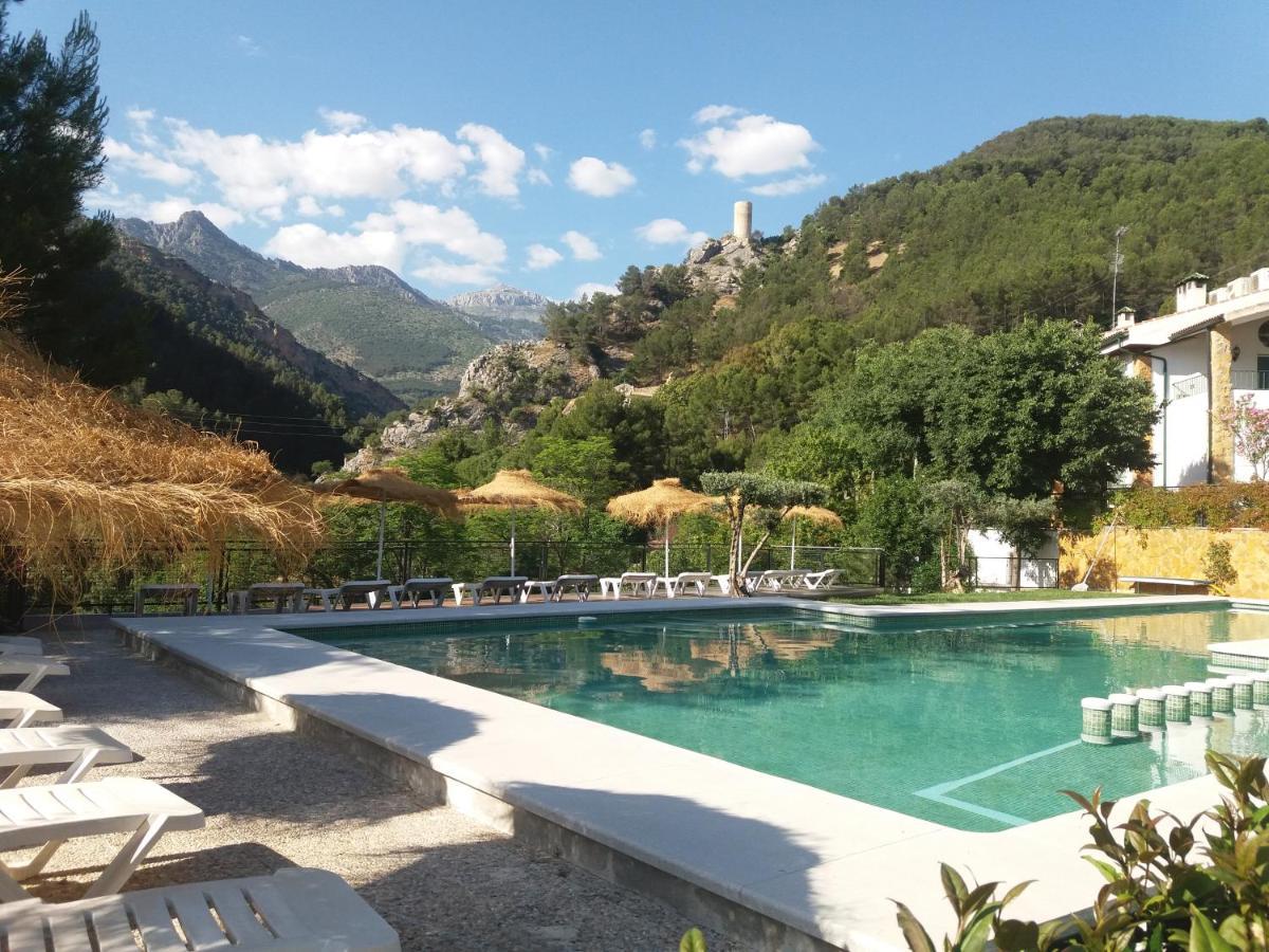 Cortijo El Cercadillo Guest House Bedmar y Garciez Luaran gambar