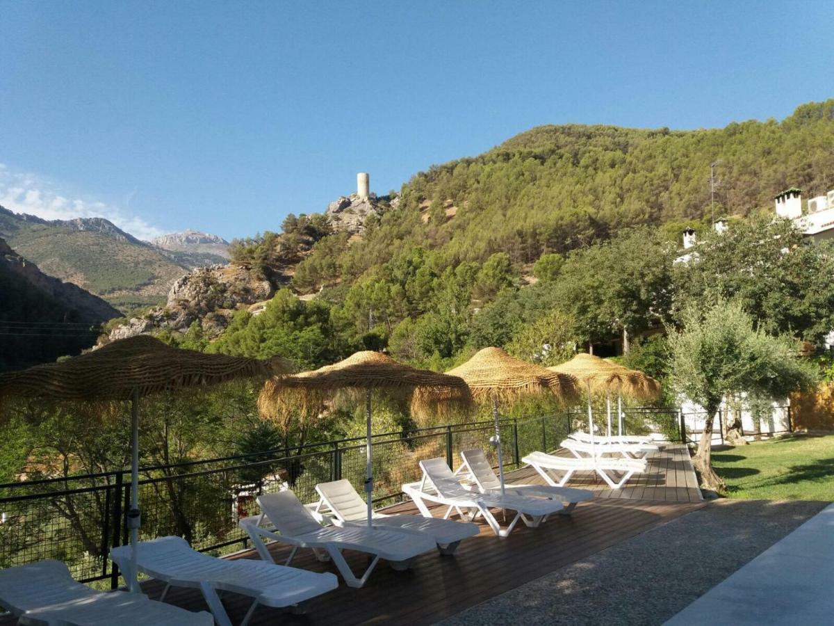 Cortijo El Cercadillo Guest House Bedmar y Garciez Luaran gambar