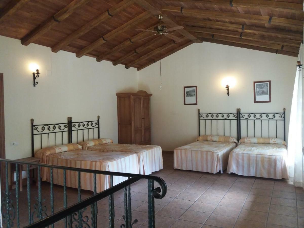Cortijo El Cercadillo Guest House Bedmar y Garciez Luaran gambar